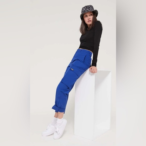 Stussy Design Corp Blue Cargo Straight Leg Hipster Skater Pants Women’s Size 7 - Picture 1 of 12